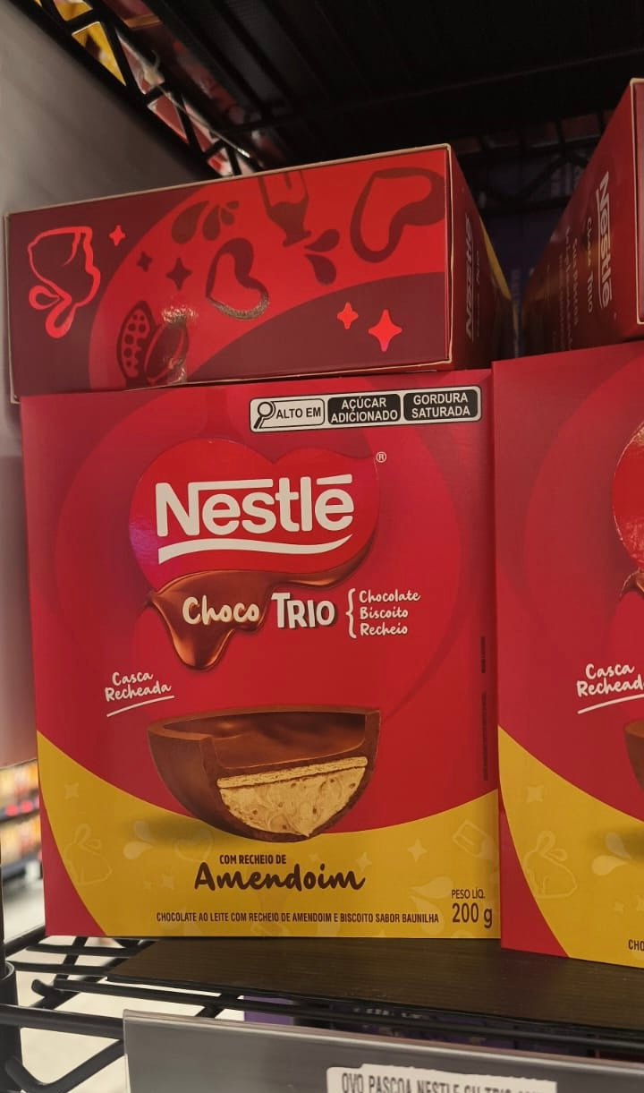 Ovo de Páscoa ao Leite Nestlé Choco Trio Caixa 200g